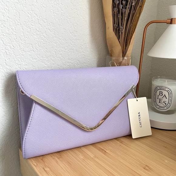 Lilac envelope hand purse/clutch bag/crossbody bag with chain strap - Picture 3 of 5